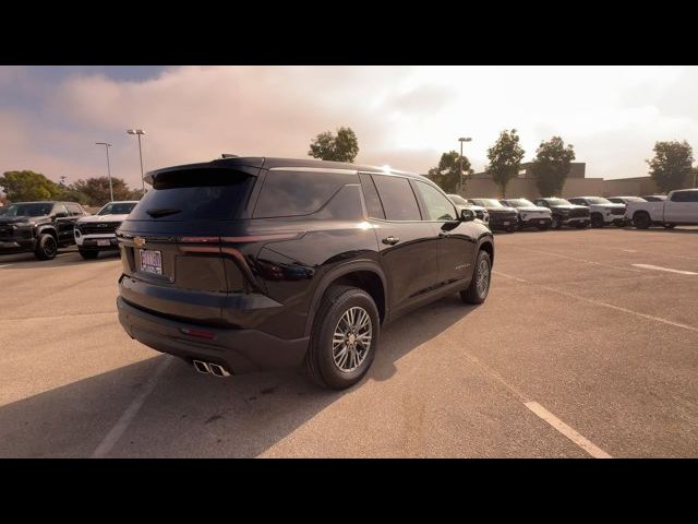 2024 Chevrolet Traverse FWD LS