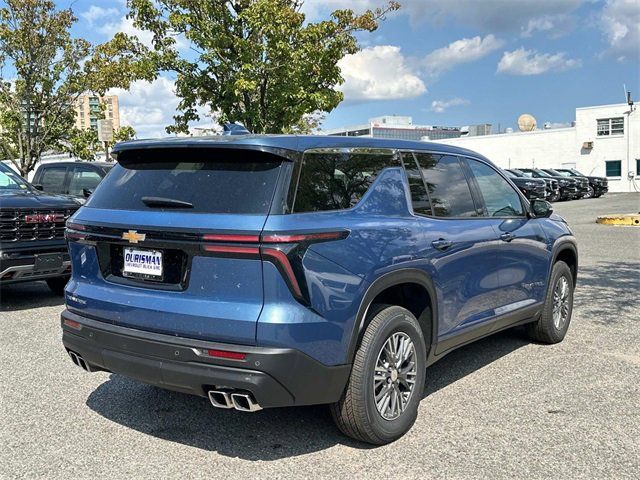 2024 Chevrolet Traverse FWD LS