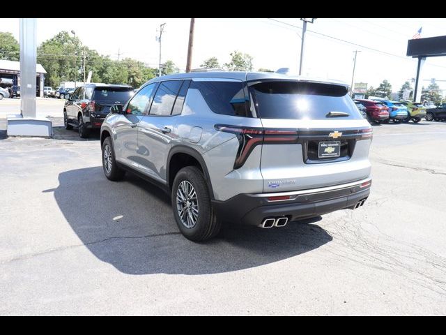 2024 Chevrolet Traverse FWD LS