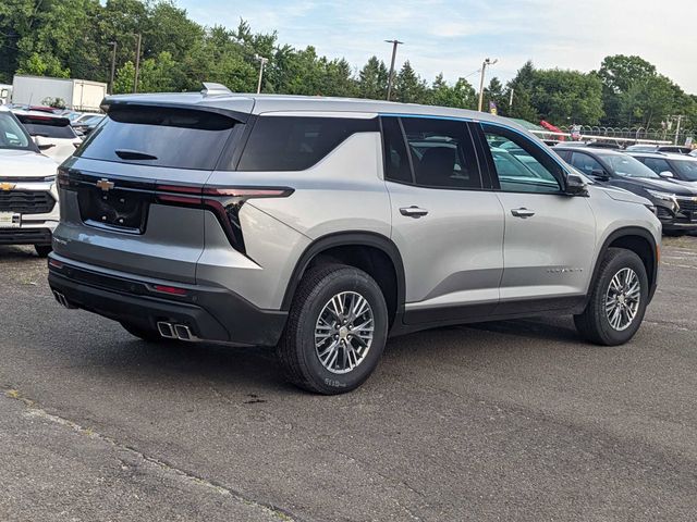 2024 Chevrolet Traverse FWD LS