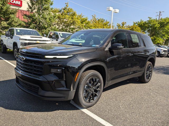 2024 Chevrolet Traverse FWD LS