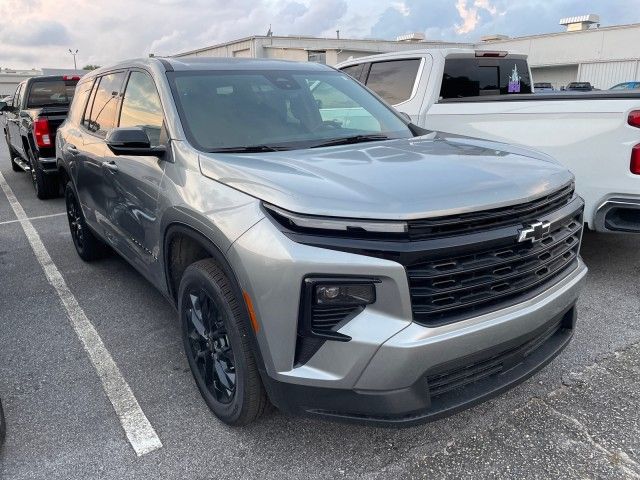 2024 Chevrolet Traverse FWD LS