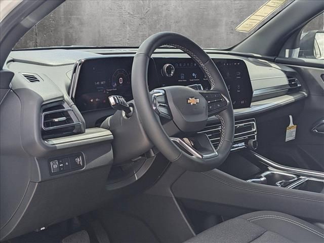 2024 Chevrolet Traverse FWD LS