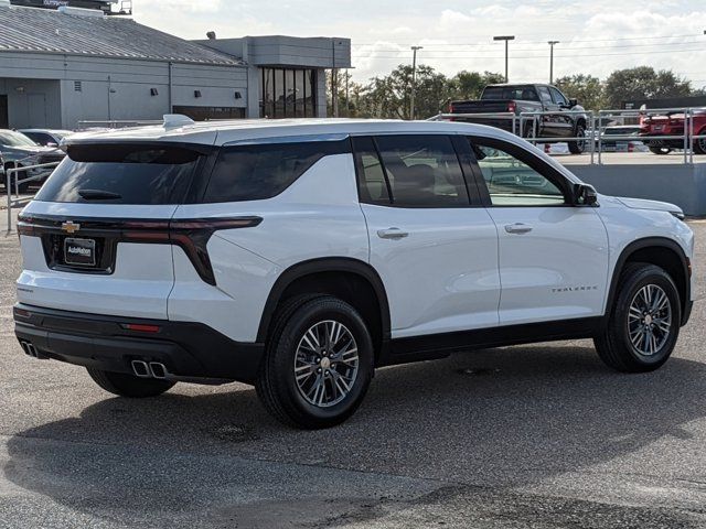 2024 Chevrolet Traverse FWD LS