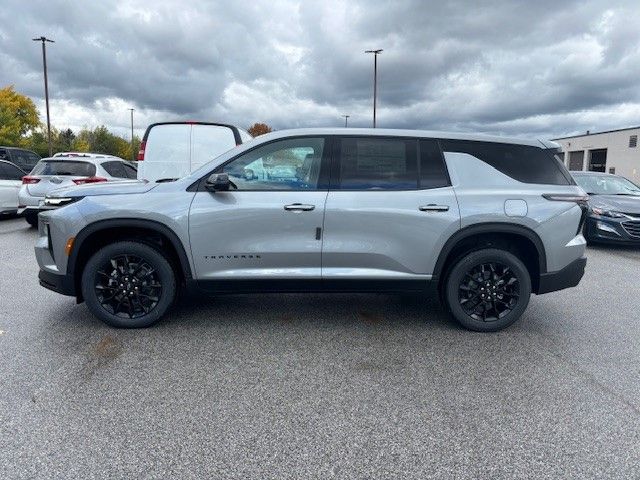 2024 Chevrolet Traverse FWD LS