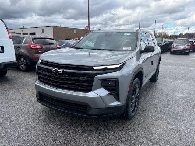 2024 Chevrolet Traverse FWD LS