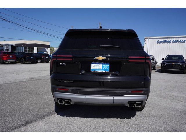 2024 Chevrolet Traverse FWD LT