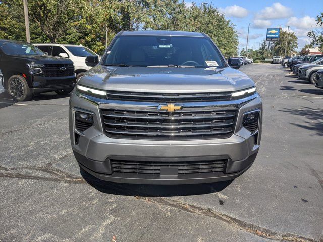 2024 Chevrolet Traverse FWD LT