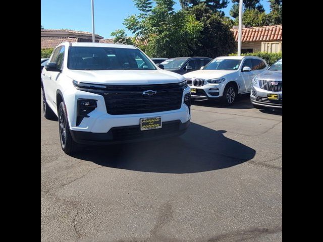 2024 Chevrolet Traverse FWD LT