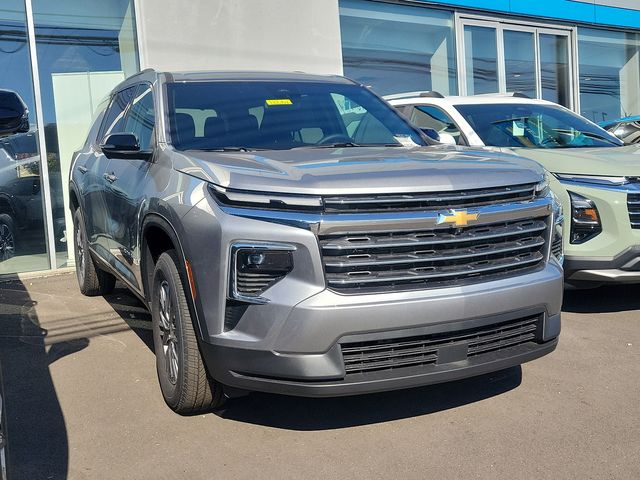 2024 Chevrolet Traverse FWD LT