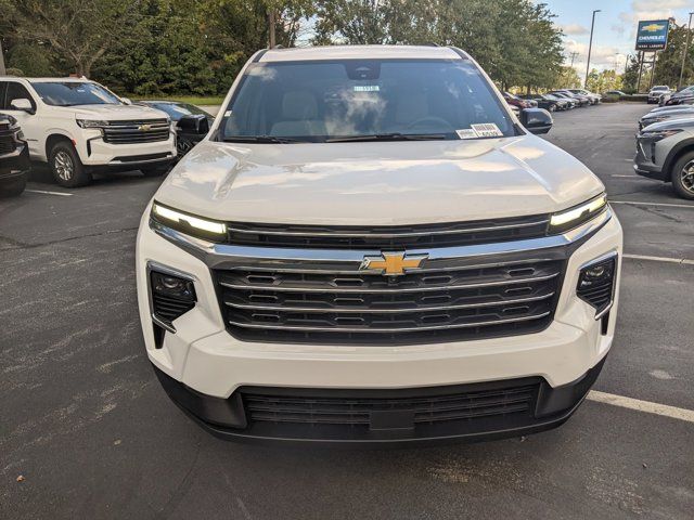 2024 Chevrolet Traverse FWD LT