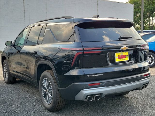 2024 Chevrolet Traverse FWD LT