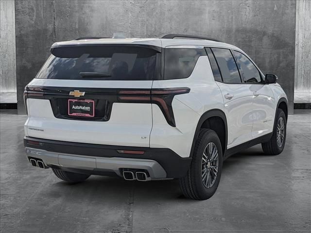 2024 Chevrolet Traverse FWD LT