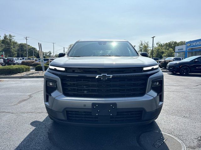 2024 Chevrolet Traverse FWD LT