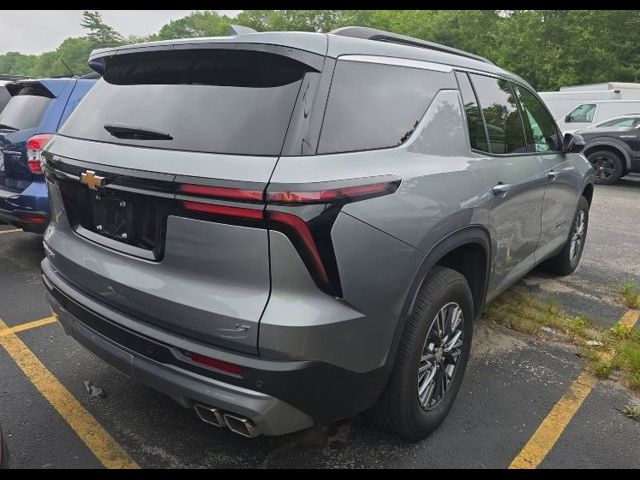 2024 Chevrolet Traverse FWD LT