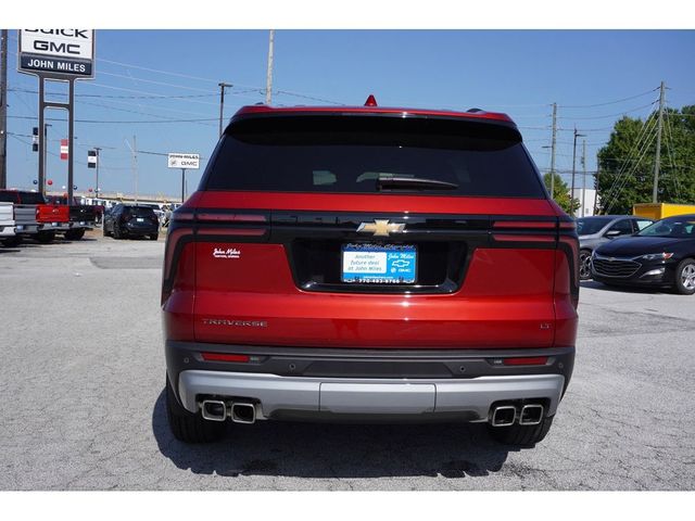 2024 Chevrolet Traverse FWD LT