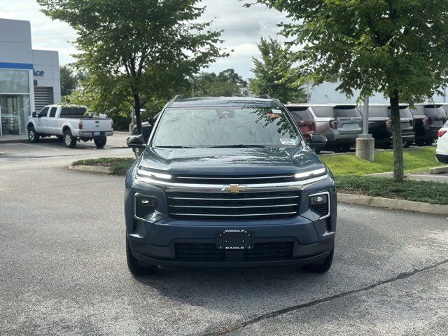 2024 Chevrolet Traverse FWD LT