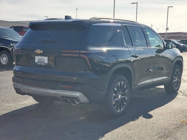 2024 Chevrolet Traverse FWD LT