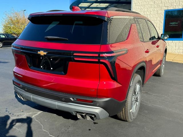 2024 Chevrolet Traverse FWD LT