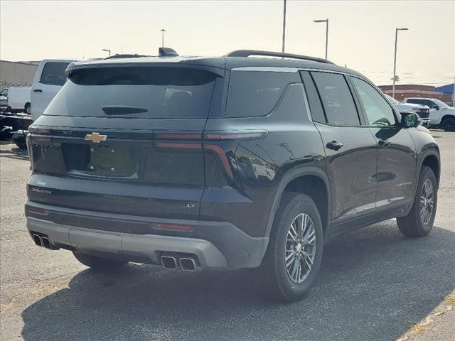 2024 Chevrolet Traverse FWD LT