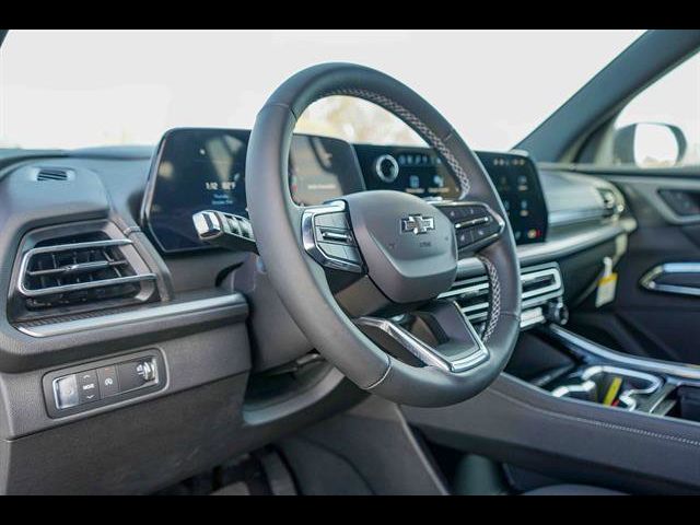 2024 Chevrolet Traverse FWD LT