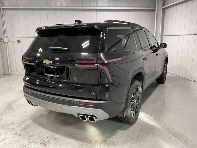 2024 Chevrolet Traverse FWD LT