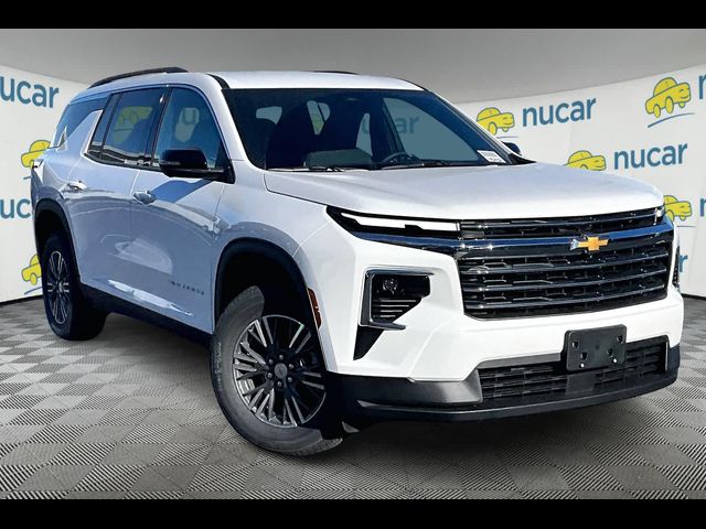 2024 Chevrolet Traverse FWD LT