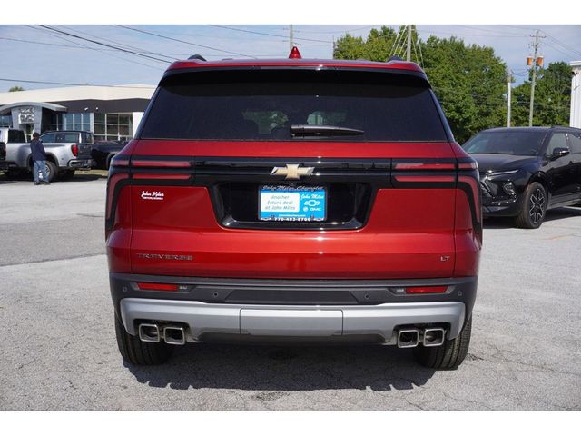 2024 Chevrolet Traverse FWD LT