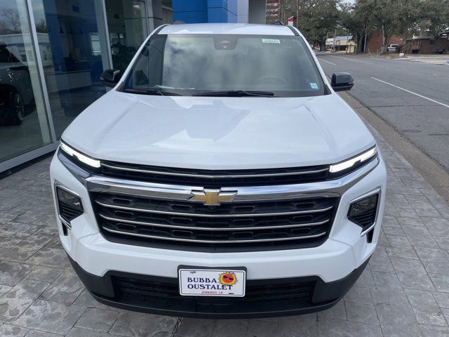 2024 Chevrolet Traverse FWD LT