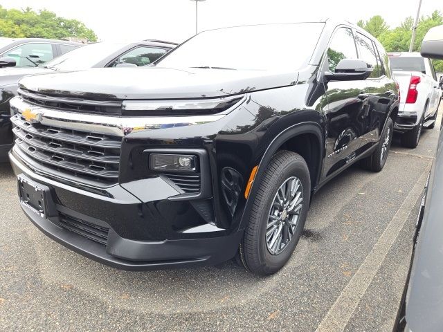 2024 Chevrolet Traverse FWD LS