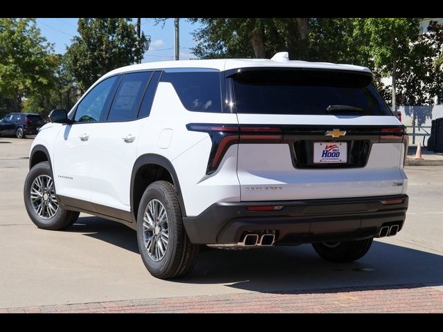 2024 Chevrolet Traverse FWD LS