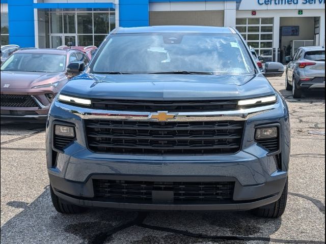 2024 Chevrolet Traverse FWD LS