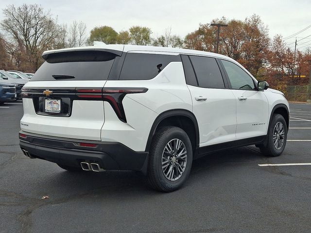 2024 Chevrolet Traverse FWD LS