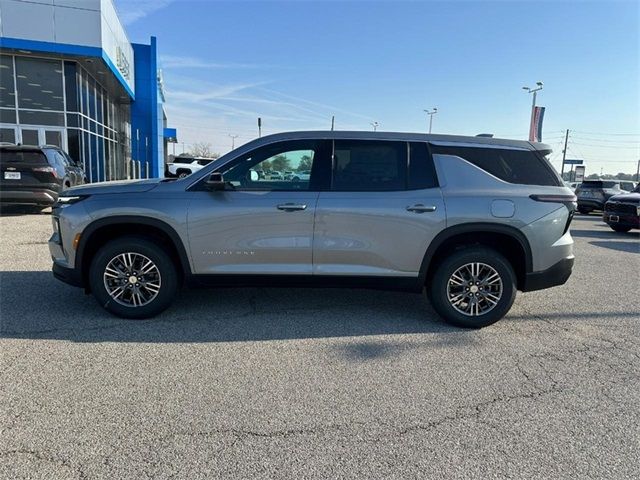 2024 Chevrolet Traverse FWD LS