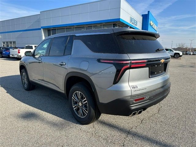 2024 Chevrolet Traverse FWD LS