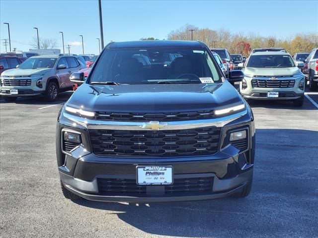 2024 Chevrolet Traverse FWD LS