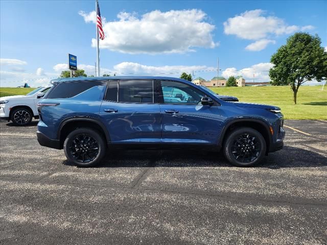 2024 Chevrolet Traverse FWD LS