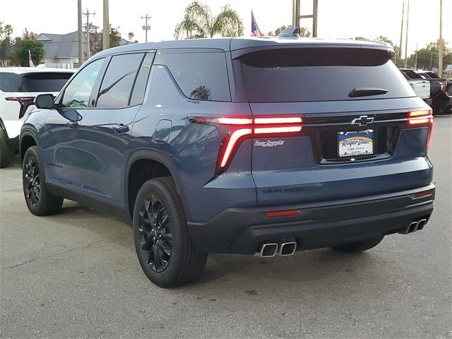 2024 Chevrolet Traverse FWD LS