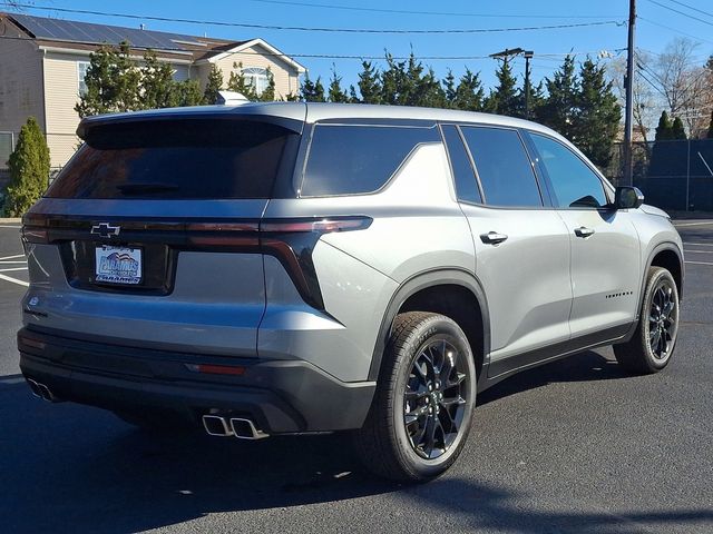 2024 Chevrolet Traverse FWD LS