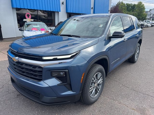 2024 Chevrolet Traverse FWD LS