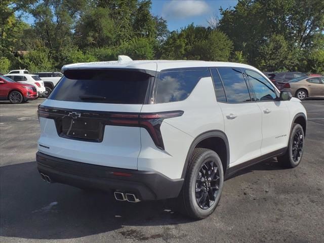 2024 Chevrolet Traverse FWD LS