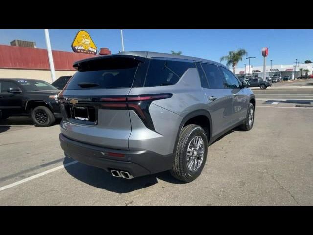 2024 Chevrolet Traverse FWD LS