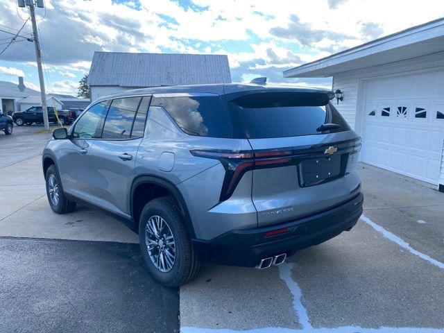 2024 Chevrolet Traverse FWD LS