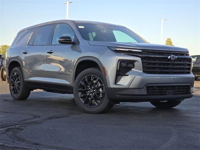 2024 Chevrolet Traverse FWD LS