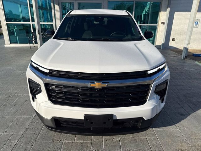 2024 Chevrolet Traverse LS