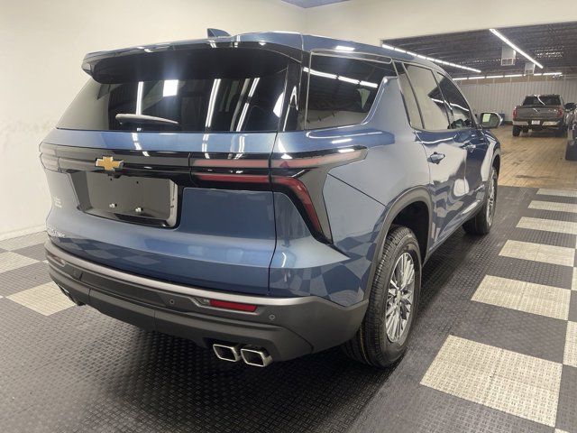 2024 Chevrolet Traverse LS