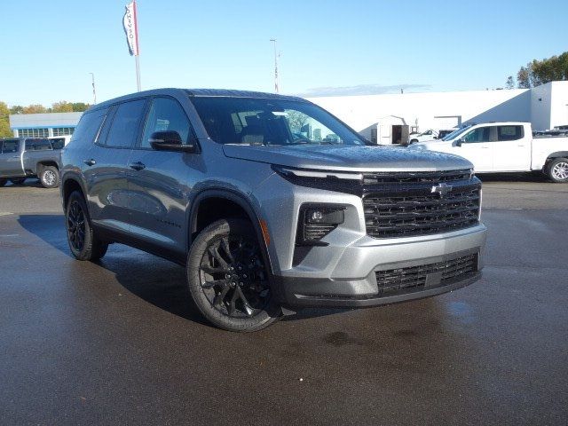 2024 Chevrolet Traverse AWD LS