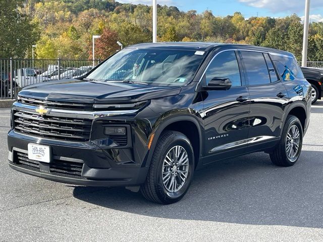 2024 Chevrolet Traverse AWD LS