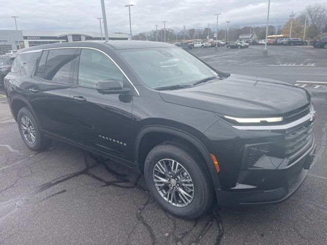 2024 Chevrolet Traverse AWD LS