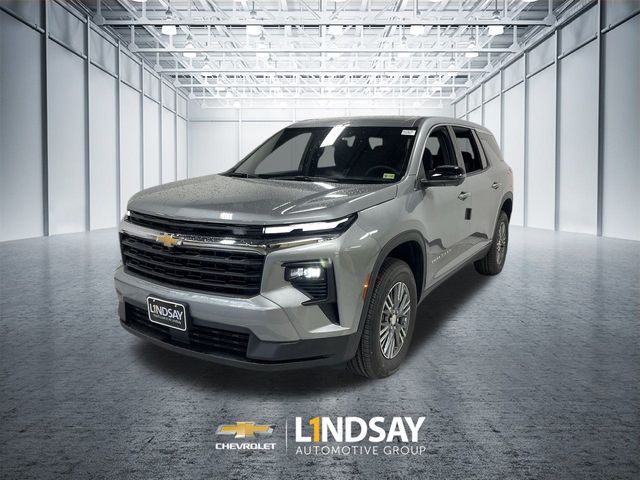 2024 Chevrolet Traverse AWD LS